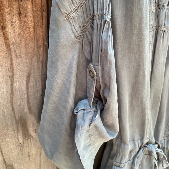 Silk Jacket - Picture 4 of 4